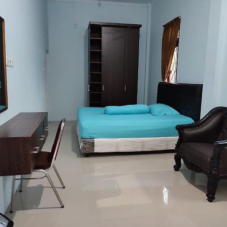 M1 Residence Manado Buitenkant foto