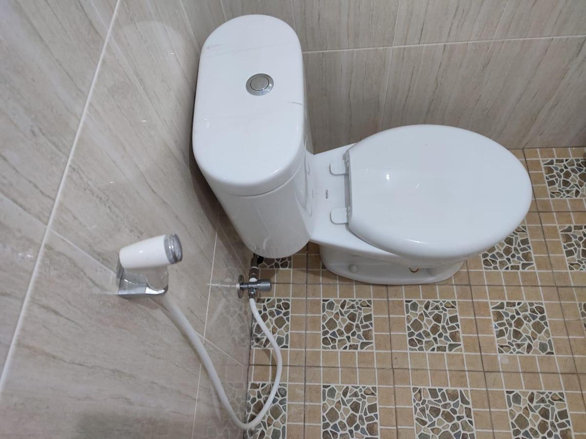 M1 Residence Manado Buitenkant foto